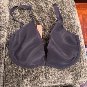 NWT Skims weightless scoop bra in onyx